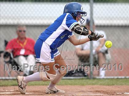 Thumbnail 2 in North Rockland v. Cicero-North Syracuse (NYSPHSAA Class AA Semifinal) photogallery.