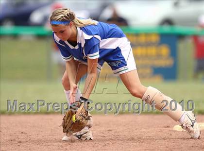 Thumbnail 1 in North Rockland v. Cicero-North Syracuse (NYSPHSAA Class AA Semifinal) photogallery.
