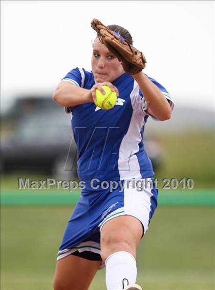 Thumbnail 3 in North Rockland v. Cicero-North Syracuse (NYSPHSAA Class AA Semifinal) photogallery.