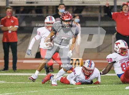 Thumbnail 1 in Southside vs. Jefferson (UIL Class 5A Bi-District Playoff) photogallery.