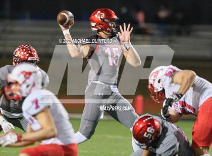 Thumbnail 3 in Southside vs. Jefferson (UIL Class 5A Bi-District Playoff) photogallery.