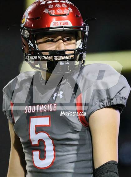 Thumbnail 2 in Southside vs. Jefferson (UIL Class 5A Bi-District Playoff) photogallery.