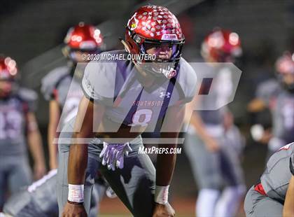 Thumbnail 2 in Southside vs. Jefferson (UIL Class 5A Bi-District Playoff) photogallery.