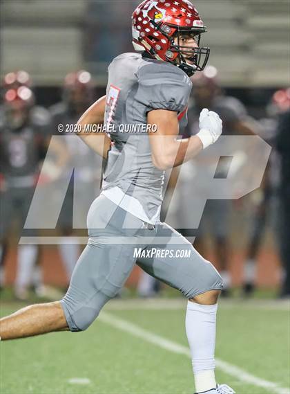 Thumbnail 3 in Southside vs. Jefferson (UIL Class 5A Bi-District Playoff) photogallery.