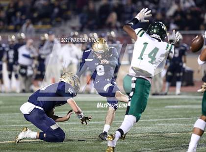 Thumbnail 1 in Central Catholic vs. Monterey Trail (CIF SJS D2 Final) photogallery.