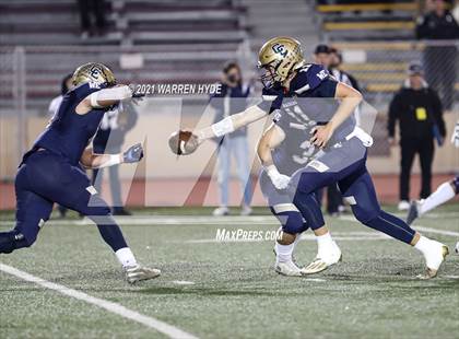 Thumbnail 3 in Central Catholic vs. Monterey Trail (CIF SJS D2 Final) photogallery.
