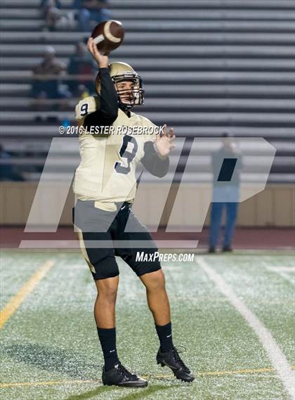 Thumbnail 1 in Boerne-Champion @ Seguin photogallery.