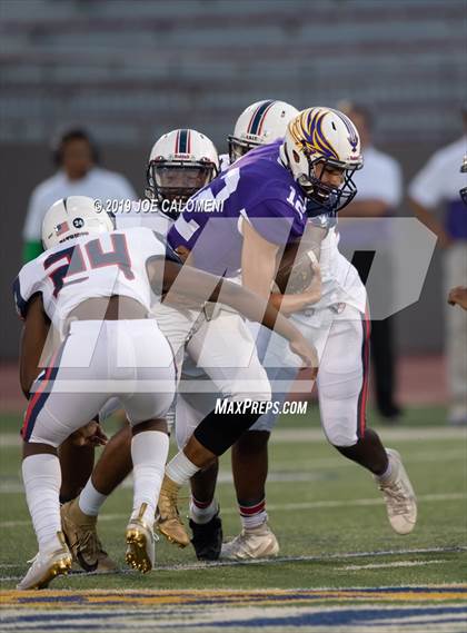 Thumbnail 1 in Brackenridge vs Veterans Memorial photogallery.