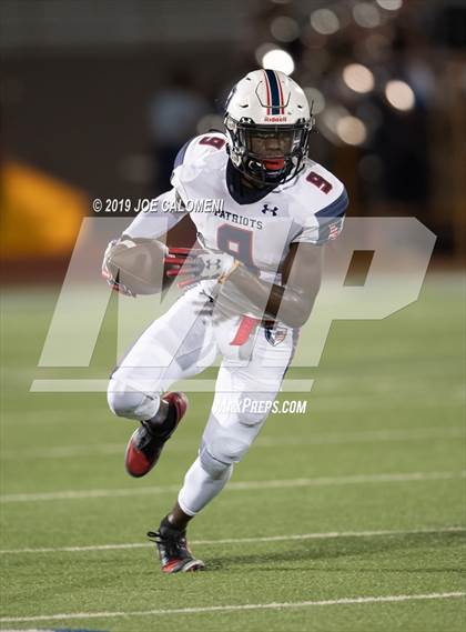Thumbnail 2 in Brackenridge vs Veterans Memorial photogallery.