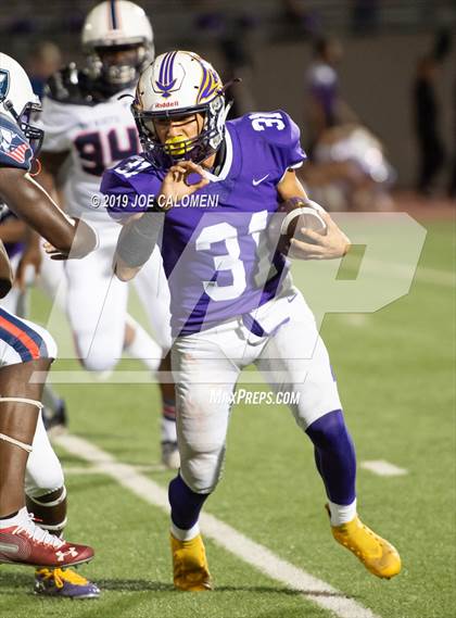 Thumbnail 1 in Brackenridge vs Veterans Memorial photogallery.