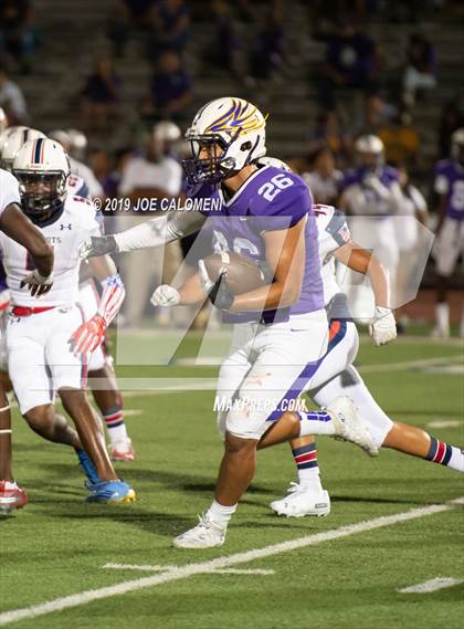 Thumbnail 2 in Brackenridge vs Veterans Memorial photogallery.