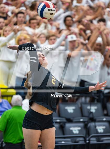 Thumbnail 2 in Maple Mountain vs. Bountiful (UHSAA 5A Final) photogallery.