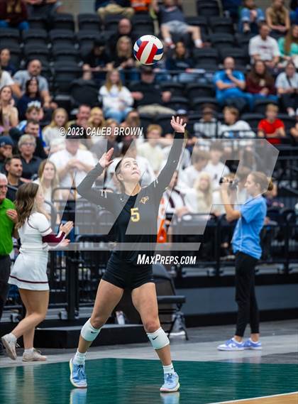 Thumbnail 3 in Maple Mountain vs. Bountiful (UHSAA 5A Final) photogallery.