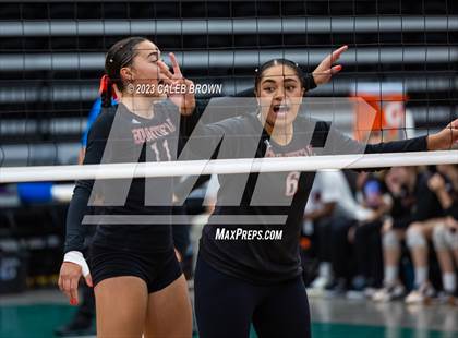 Thumbnail 1 in Maple Mountain vs. Bountiful (UHSAA 5A Final) photogallery.