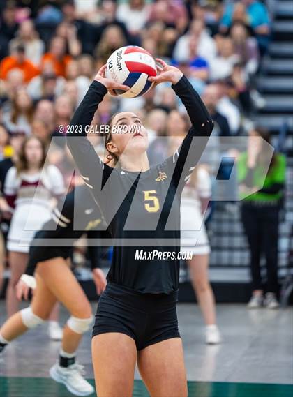 Thumbnail 2 in Maple Mountain vs. Bountiful (UHSAA 5A Final) photogallery.