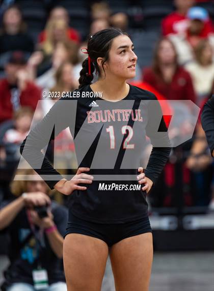 Thumbnail 2 in Maple Mountain vs. Bountiful (UHSAA 5A Final) photogallery.