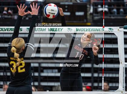 Thumbnail 3 in Maple Mountain vs. Bountiful (UHSAA 5A Final) photogallery.