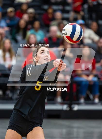 Thumbnail 3 in Maple Mountain vs. Bountiful (UHSAA 5A Final) photogallery.