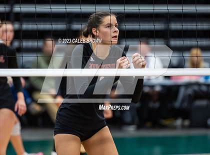 Thumbnail 3 in Maple Mountain vs. Bountiful (UHSAA 5A Final) photogallery.