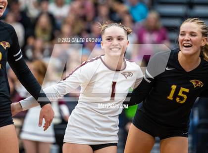 Thumbnail 3 in Maple Mountain vs. Bountiful (UHSAA 5A Final) photogallery.