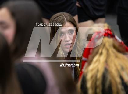 Thumbnail 1 in Maple Mountain vs. Bountiful (UHSAA 5A Final) photogallery.