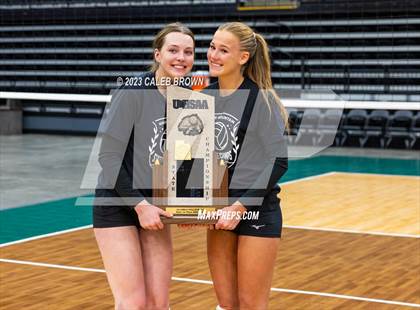 Thumbnail 3 in Maple Mountain vs. Bountiful (UHSAA 5A Final) photogallery.