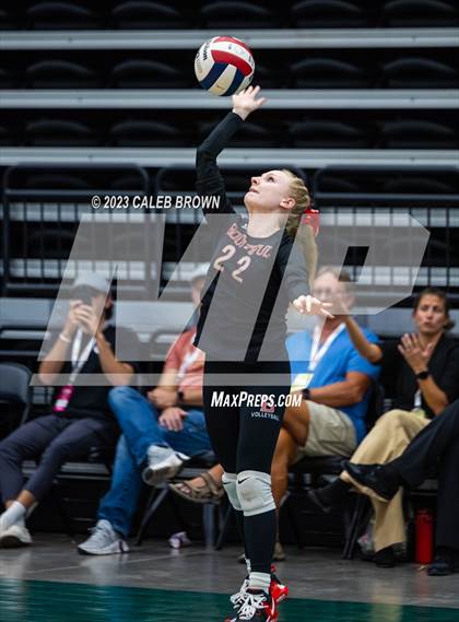 Thumbnail 1 in Maple Mountain vs. Bountiful (UHSAA 5A Final) photogallery.
