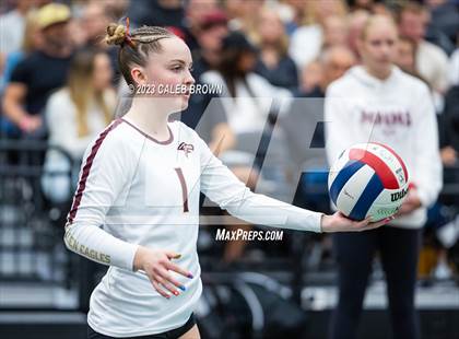Thumbnail 1 in Maple Mountain vs. Bountiful (UHSAA 5A Final) photogallery.