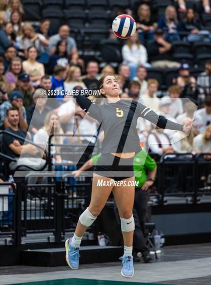 Thumbnail 3 in Maple Mountain vs. Bountiful (UHSAA 5A Final) photogallery.