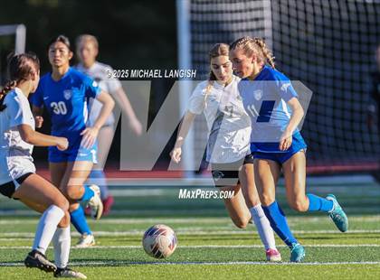 Thumbnail 1 in Raritan @ Holmdel photogallery.