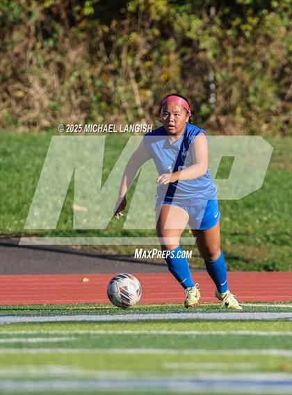 Thumbnail 1 in Raritan @ Holmdel photogallery.