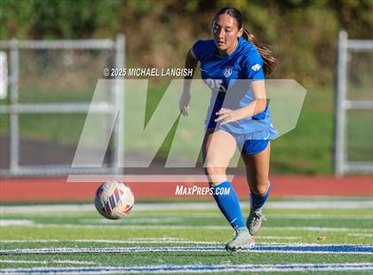 Thumbnail 1 in Raritan @ Holmdel photogallery.