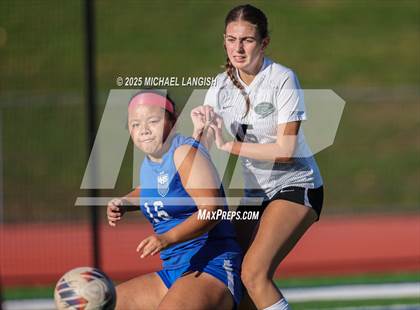 Thumbnail 3 in Raritan @ Holmdel photogallery.