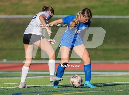 Thumbnail 1 in Raritan @ Holmdel photogallery.
