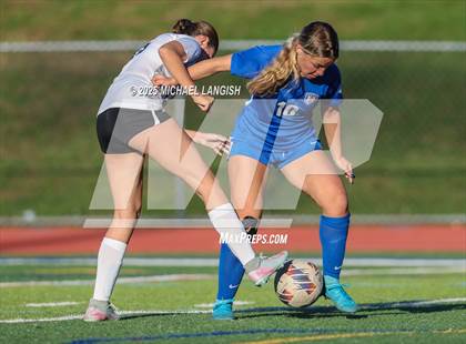 Thumbnail 3 in Raritan @ Holmdel photogallery.