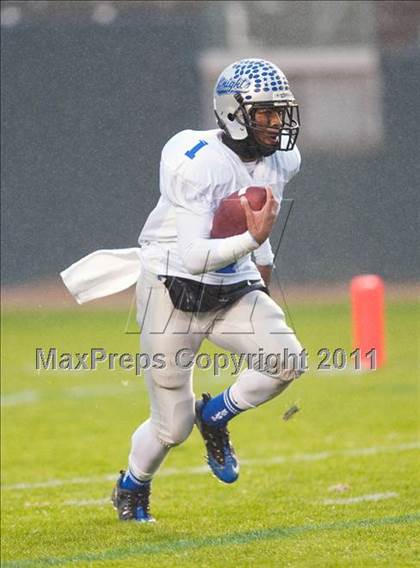 Thumbnail 3 in Brookside Christian vs. Bishop's (CIF State D4 Final) photogallery.