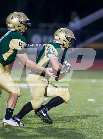 Thumbnail 2 in Burke Catholic @ Roosevelt photogallery.