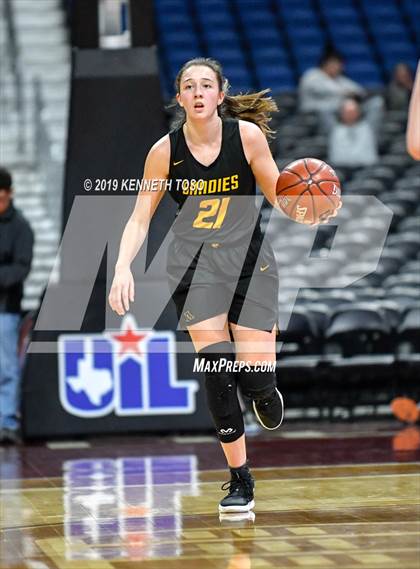 Thumbnail 1 in Liberty vs. Amarillo (UIL 5A Final) photogallery.
