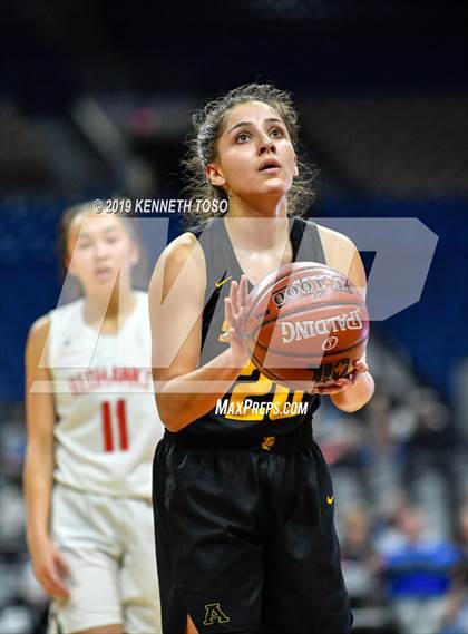 Thumbnail 1 in Liberty vs. Amarillo (UIL 5A Final) photogallery.