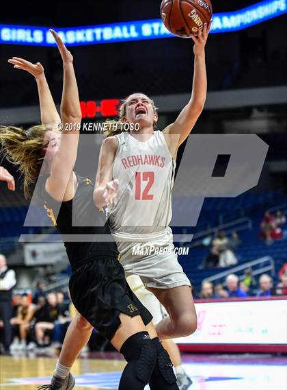 Thumbnail 2 in Liberty vs. Amarillo (UIL 5A Final) photogallery.