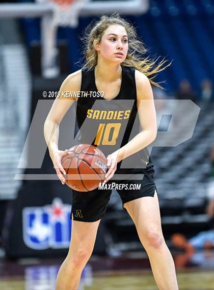 Thumbnail 1 in Liberty vs. Amarillo (UIL 5A Final) photogallery.