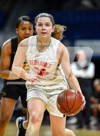 Thumbnail 1 in Liberty vs. Amarillo (UIL 5A Final) photogallery.