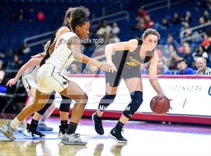 Thumbnail 1 in Liberty vs. Amarillo (UIL 5A Final) photogallery.