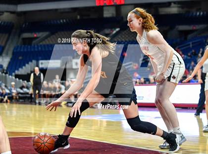 Thumbnail 1 in Liberty vs. Amarillo (UIL 5A Final) photogallery.