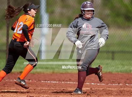 Thumbnail 1 in Dobyns-Bennett vs Morristown East (Eastman-Kingsport Invitational) photogallery.