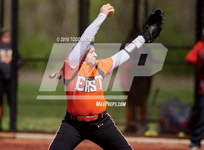 Thumbnail 3 in Dobyns-Bennett vs Morristown East (Eastman-Kingsport Invitational) photogallery.