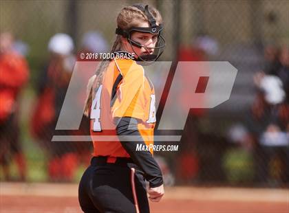 Thumbnail 2 in Dobyns-Bennett vs Morristown East (Eastman-Kingsport Invitational) photogallery.