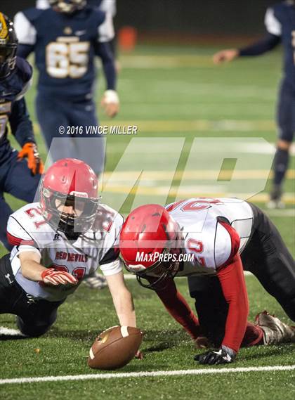 Thumbnail 1 in Neah Bay vs. Tacoma Baptist (WIAA 1B 1st Round) photogallery.
