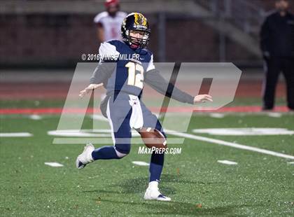 Thumbnail 3 in Neah Bay vs. Tacoma Baptist (WIAA 1B 1st Round) photogallery.