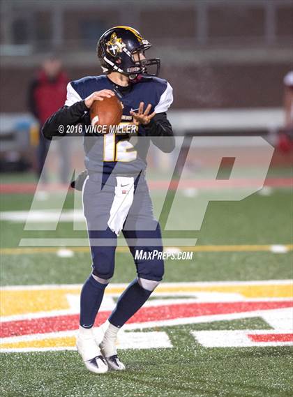 Thumbnail 1 in Neah Bay vs. Tacoma Baptist (WIAA 1B 1st Round) photogallery.